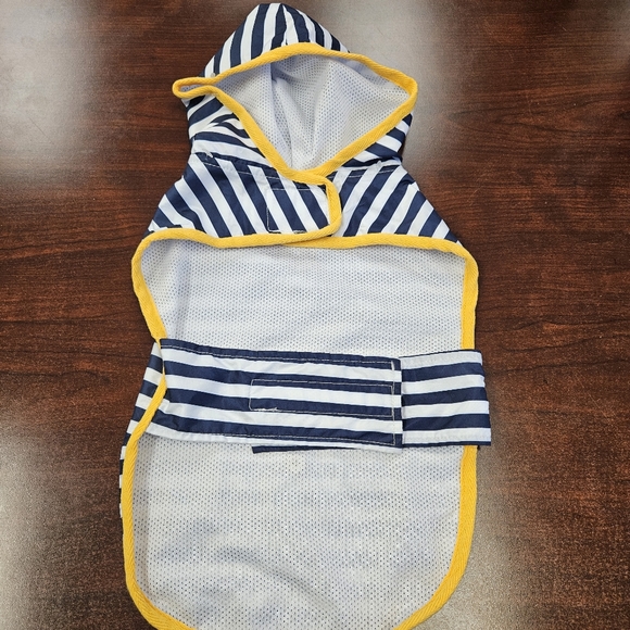 Pup Crew Rain Coat Sz M - Picture 2 of 6